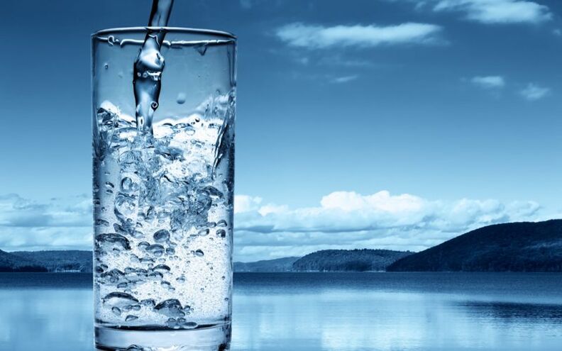 apă pentru pierderea în greutate